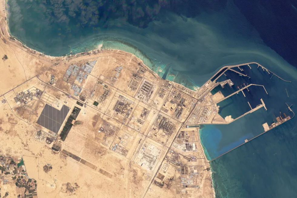 Explosion as Qatar restarts gas export terminal hurts 54 and leaves 18 missing