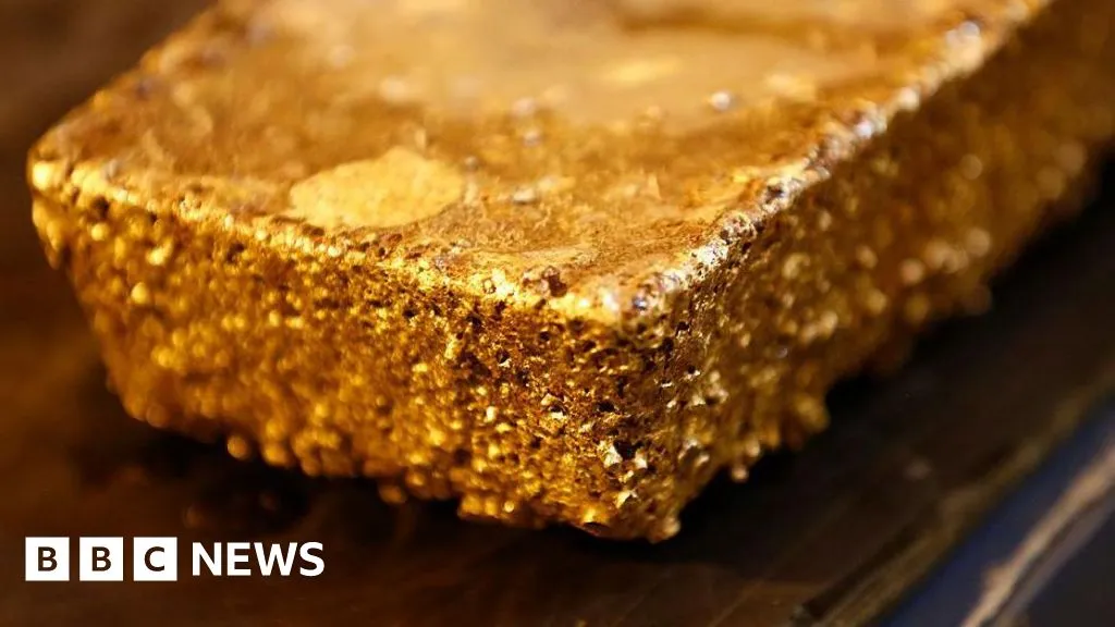 Guinea bans exports of raw gold to boost local refining