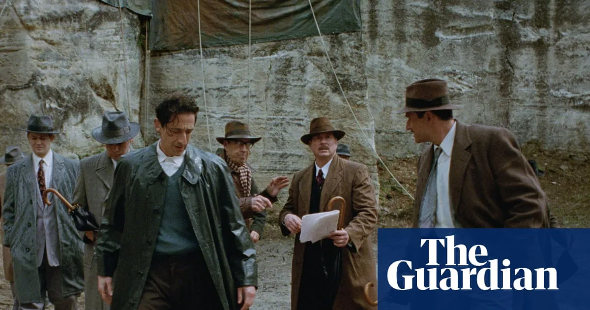 Make films shorter if you want them shown in cinemas, says Picturehouse director