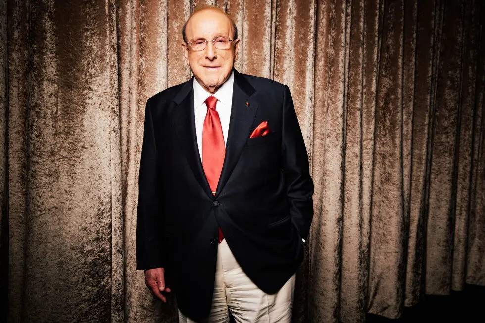 Clive Davis, music industry starmaker, has died at 94