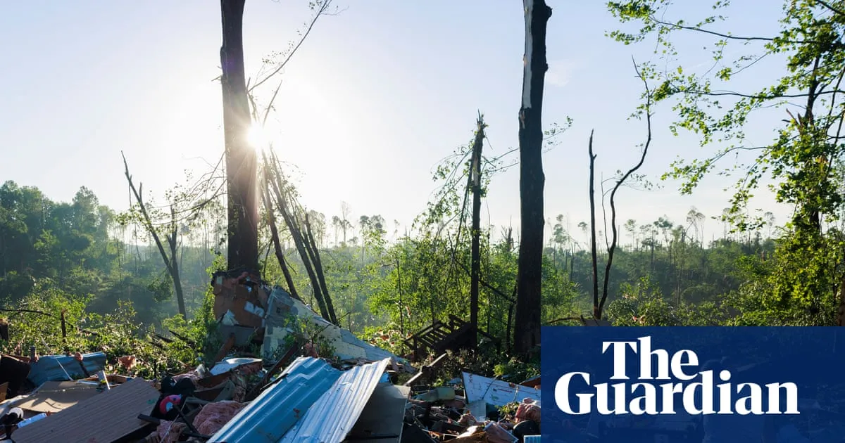 Two killed and several injured as tornado rips through southern Illinois