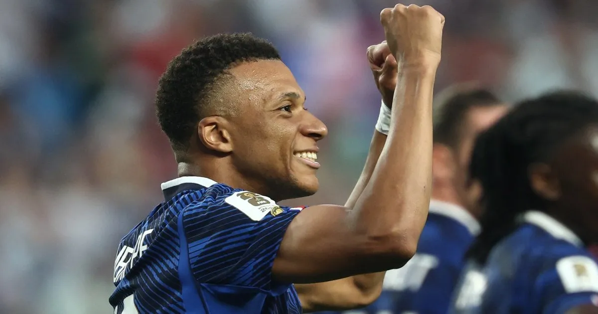 Mbappe leads France to win over Iraq in lightning-delayed World Cup game