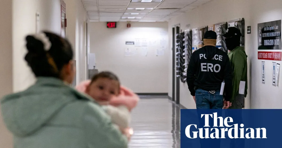 Federal judge blocks Trump policy that allows immigration court arrests