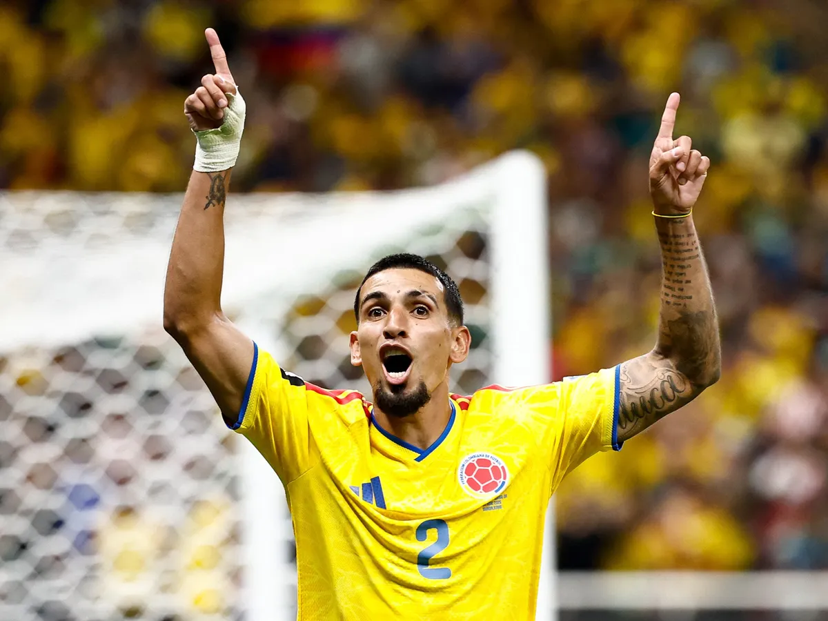 Munoz sends Colombia into World Cup knockouts with 1-0 win over DR Congo