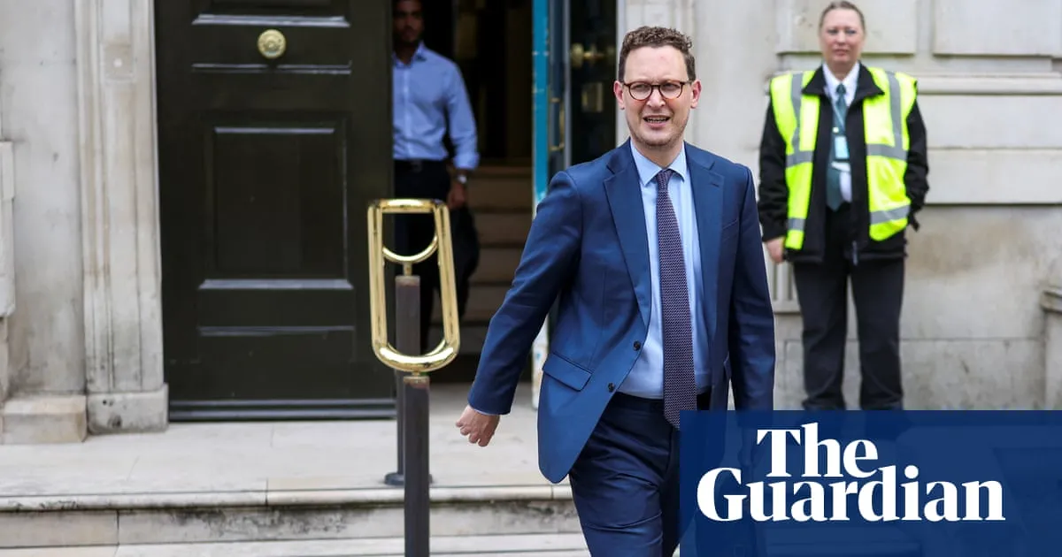 Darren Jones says he will not challenge Andy Burnham for Labour leadership