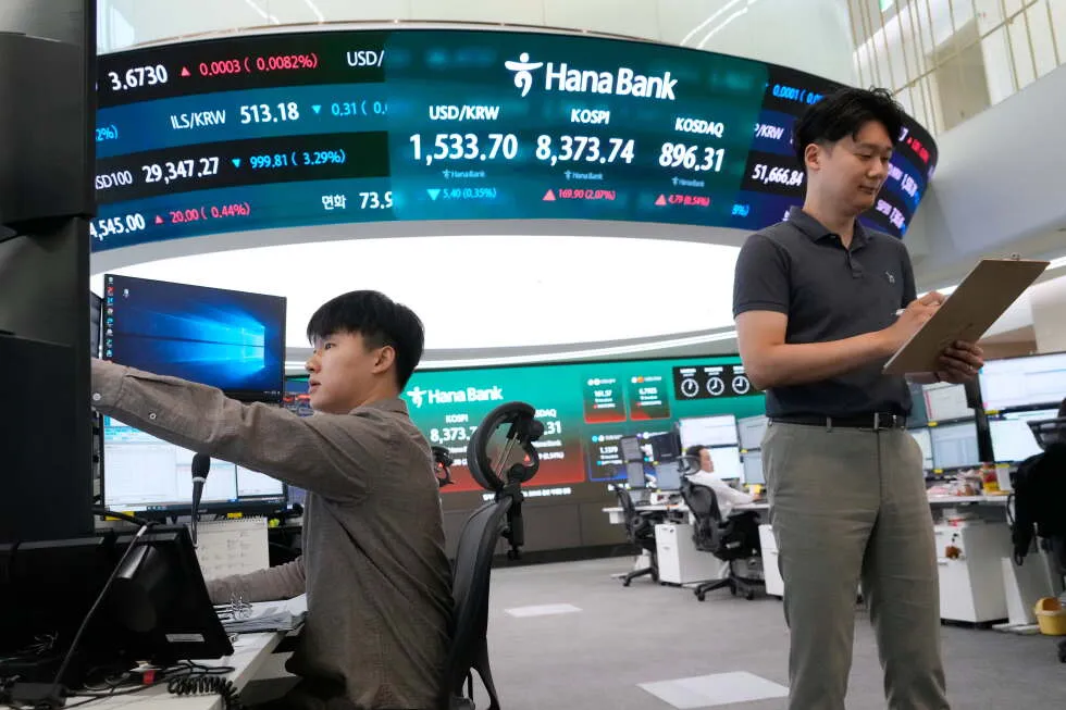 Asian stocks are mixed after big tech sell-off