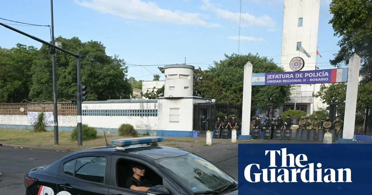 Why off-duty cops in second jobs ‘kill and die more’ in recession-hit Argentina