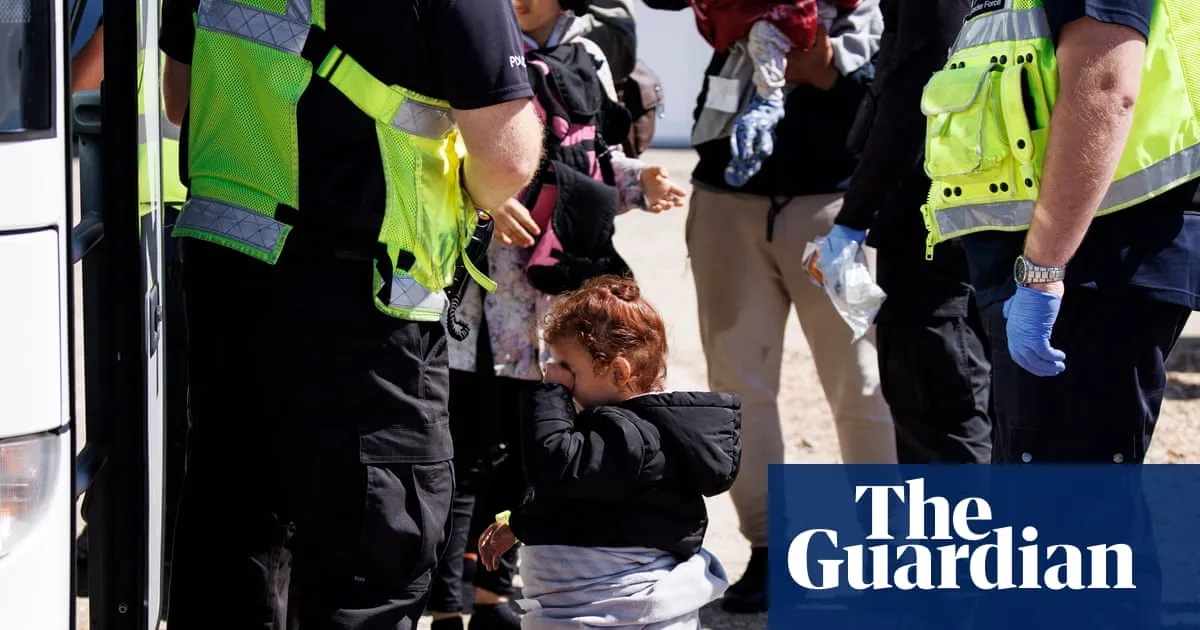 Children’s watchdog rebukes Home Office plan to crackdown on refused asylum seekers