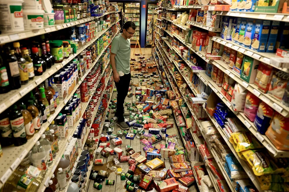 A moderate earthquake rocks Northern California, but no immediate reports of damage or injuries