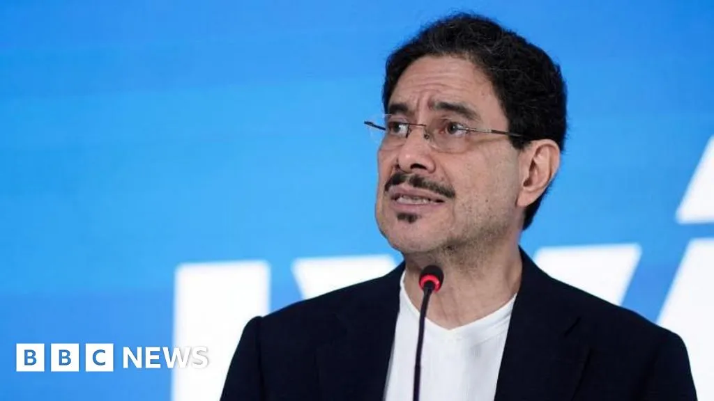 Colombia's left-wing presidential candidate concedes defeat