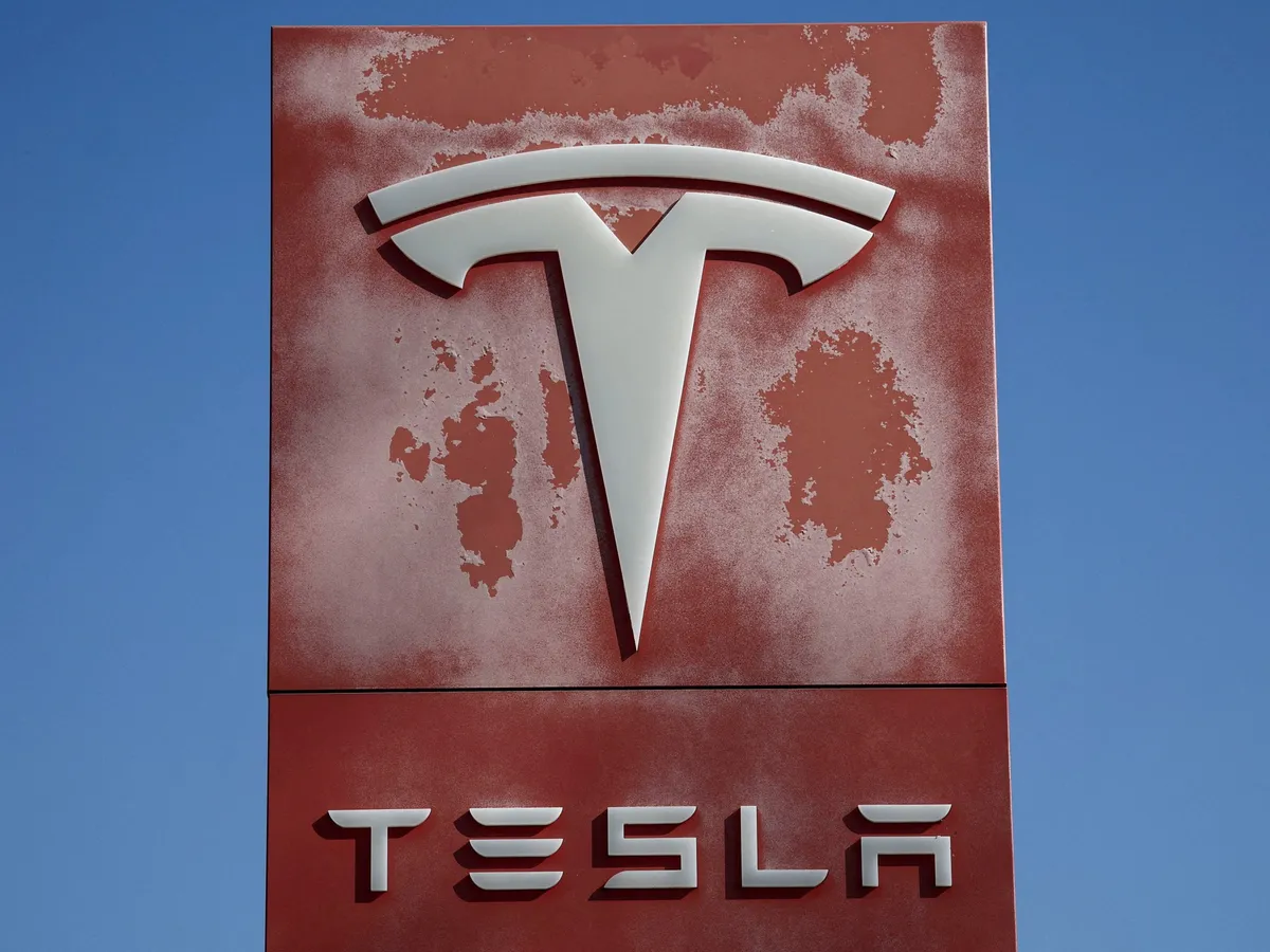 Family sues Tesla for wrongful death in Autopilot crash in Texas, US