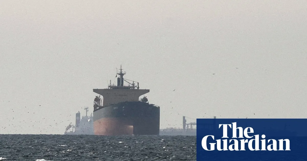 Oil price falls to pre-Iran war levels as more tankers exit strait of Hormuz