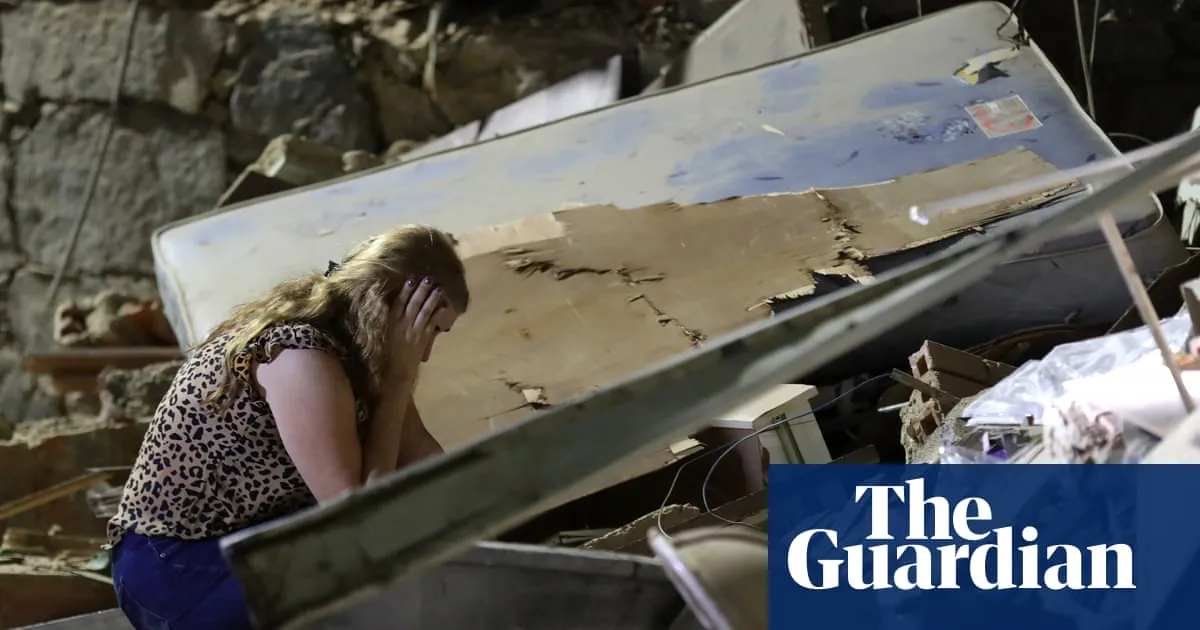 Powerful earthquakes rock Venezuela as death toll reaches 164 | First Thing