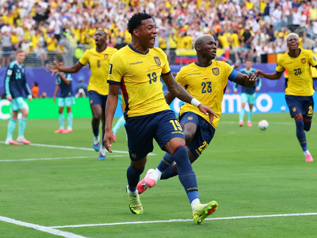 Ecuador edge Germany 2-1 to squeeze into World Cup last 32