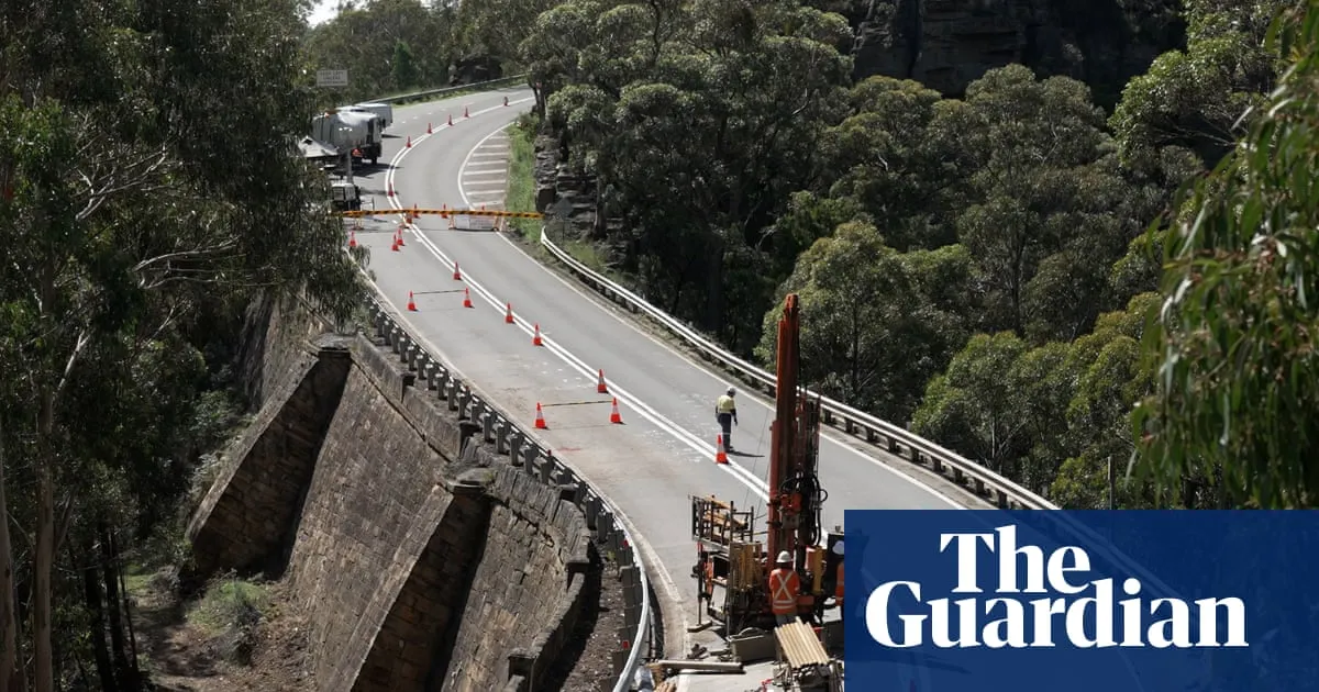Vital Blue Mountains highway to be closed for another year as NSW reveals bridge plans