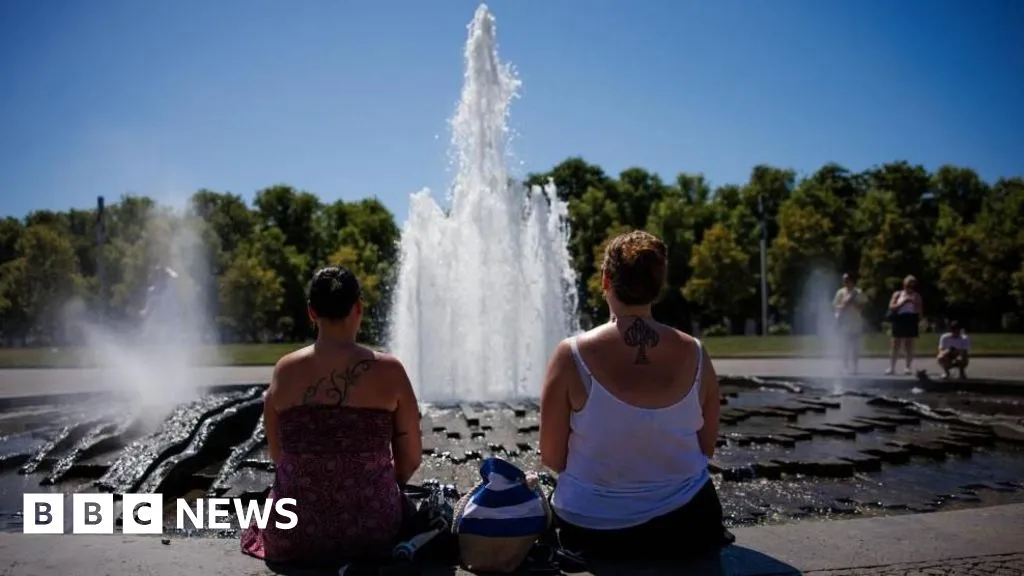 Europe's deadly heatwave breaks German record and halts public events