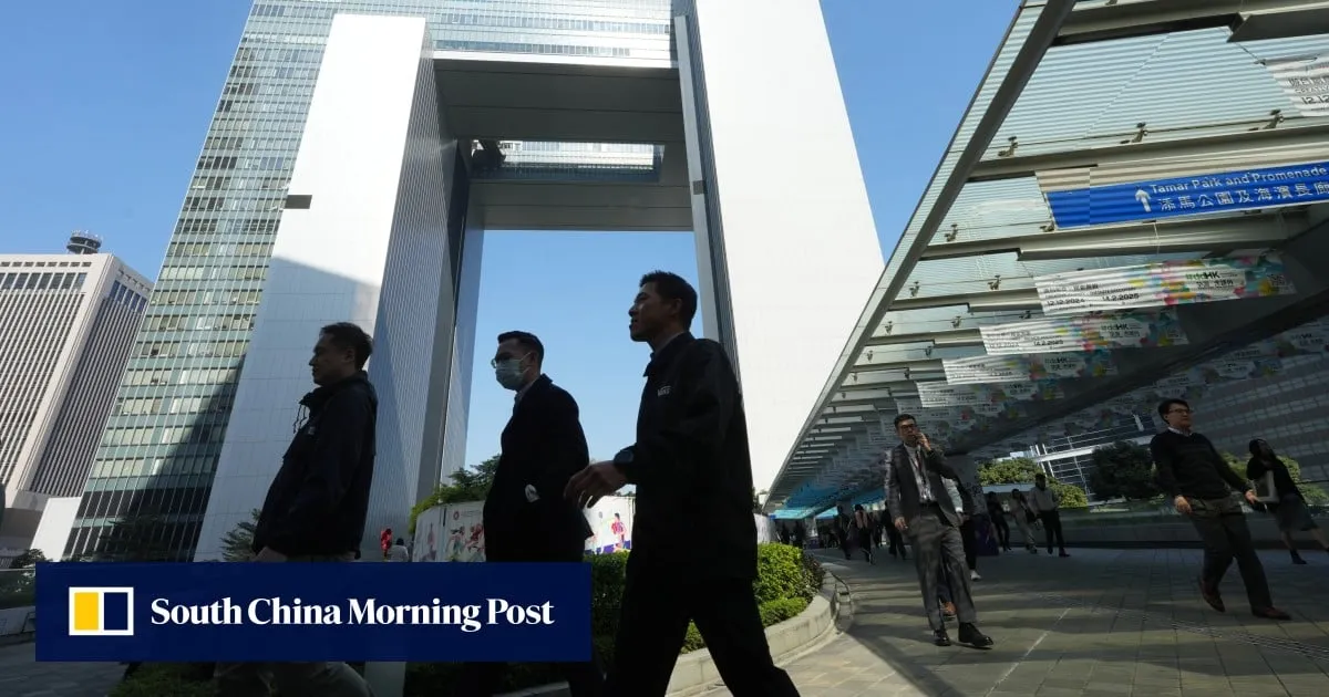 Rise in elite civil servants leaving prompts calls for hiring rethink