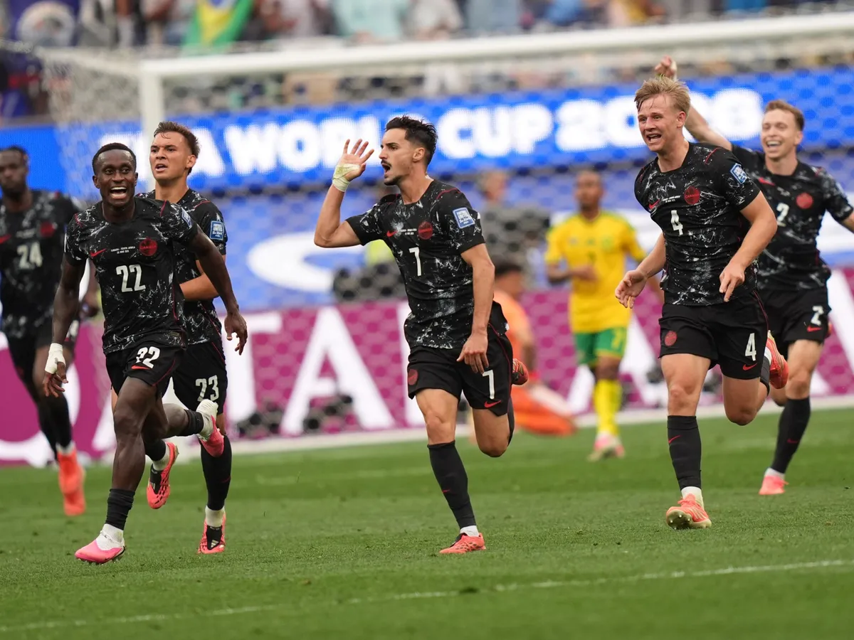 Canada score late to beat South Africa and reach last 16 at World Cup 2026