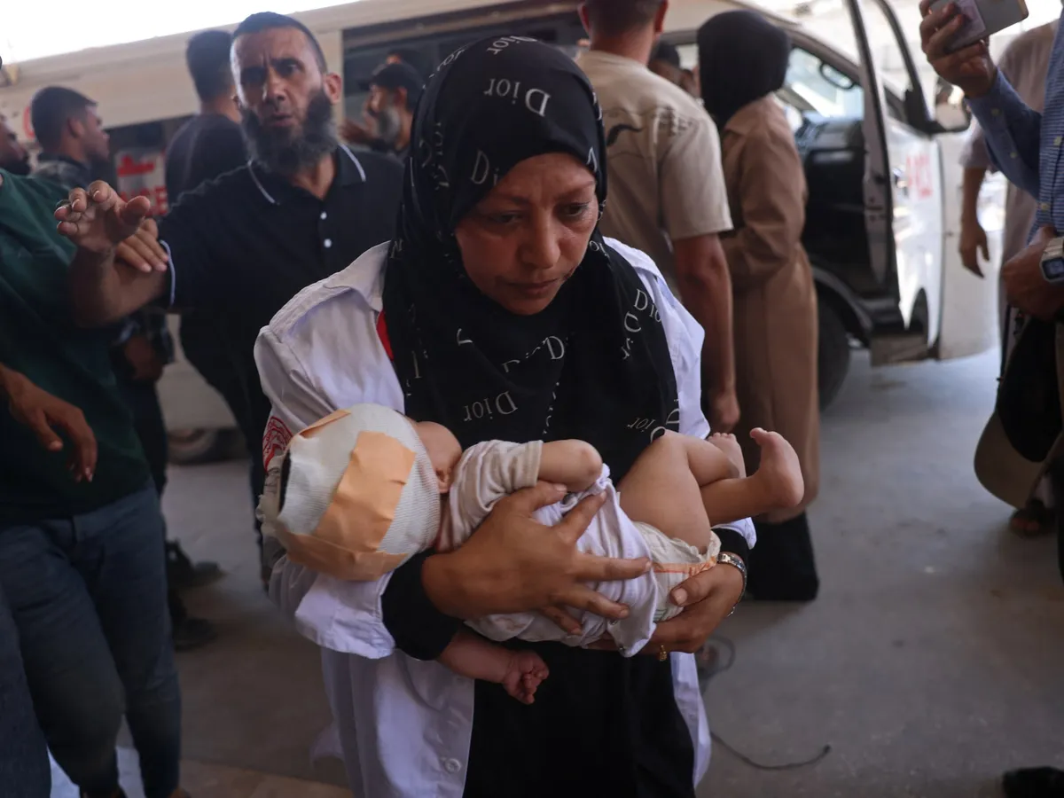 Israel kills four Palestinians in Gaza as attacks on tents continue