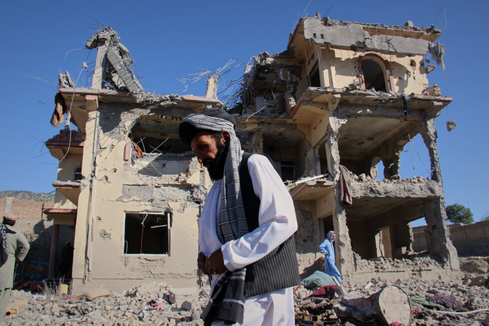 Pakistani airstrikes kill 36 civilians in Afghanistan and wound 160, officials say