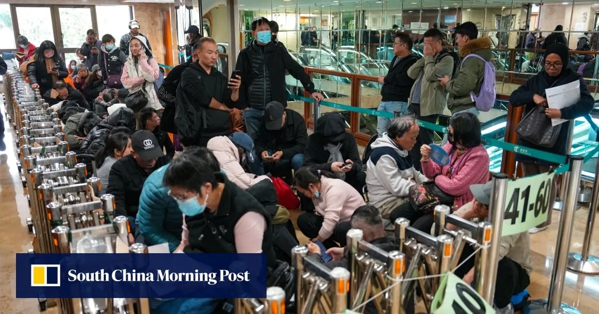 ‘Queuing gangs’ exploited Hong Kong driving licence ticketing system: ombudsman
