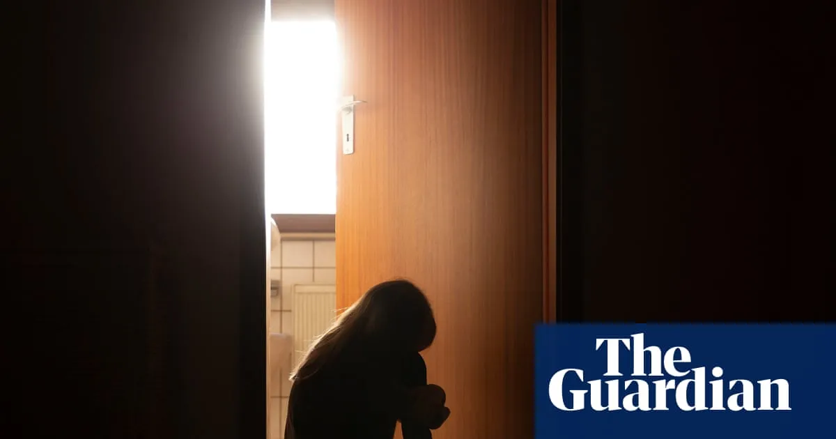 Don’t rely on BMI alone when diagnosing eating disorders in children, says NHS England