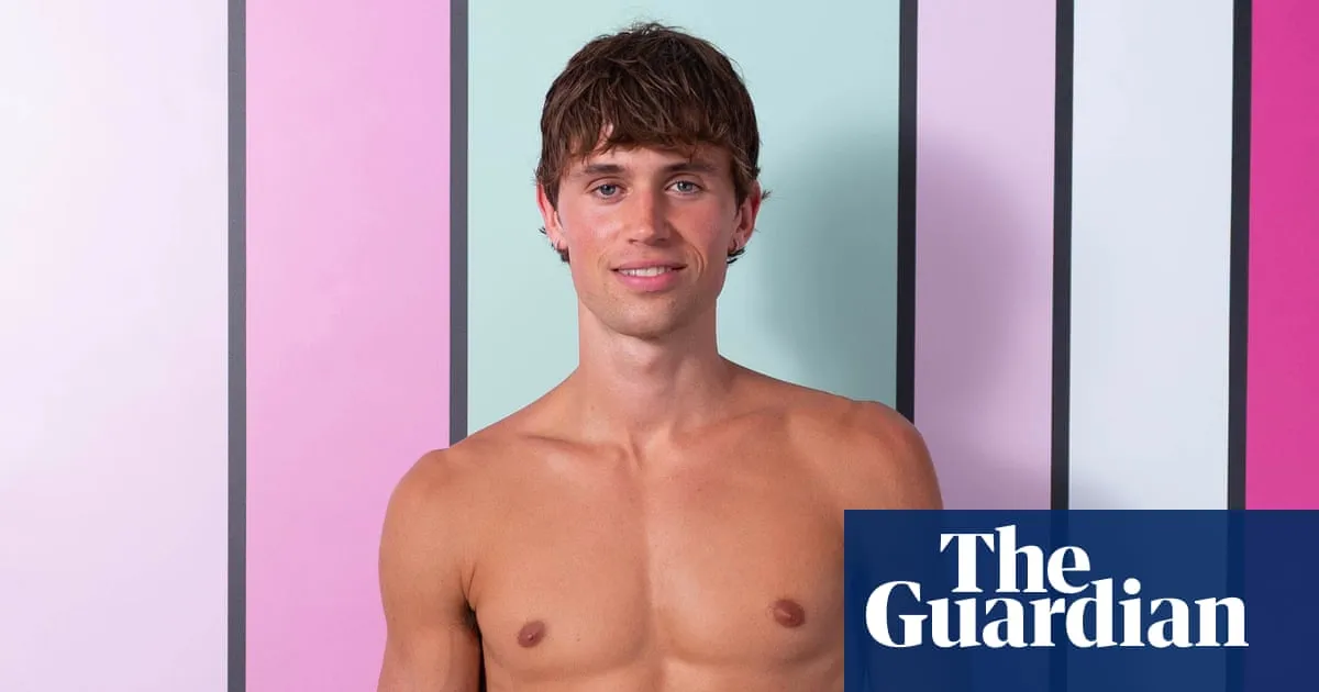 Love Island contestant reportedly leaves show over link to stabbing