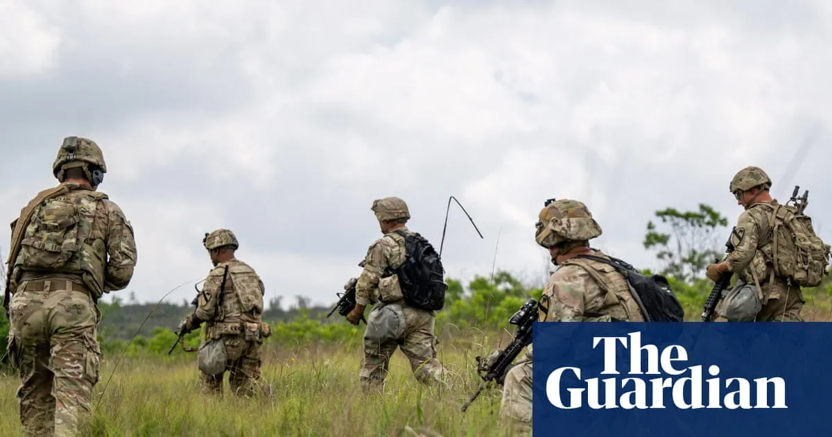 US military races to vaccinate new recruits before flu shots expire