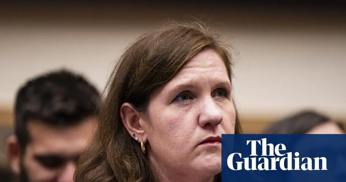 US supreme court rules Trump can fire leaders of independent agencies