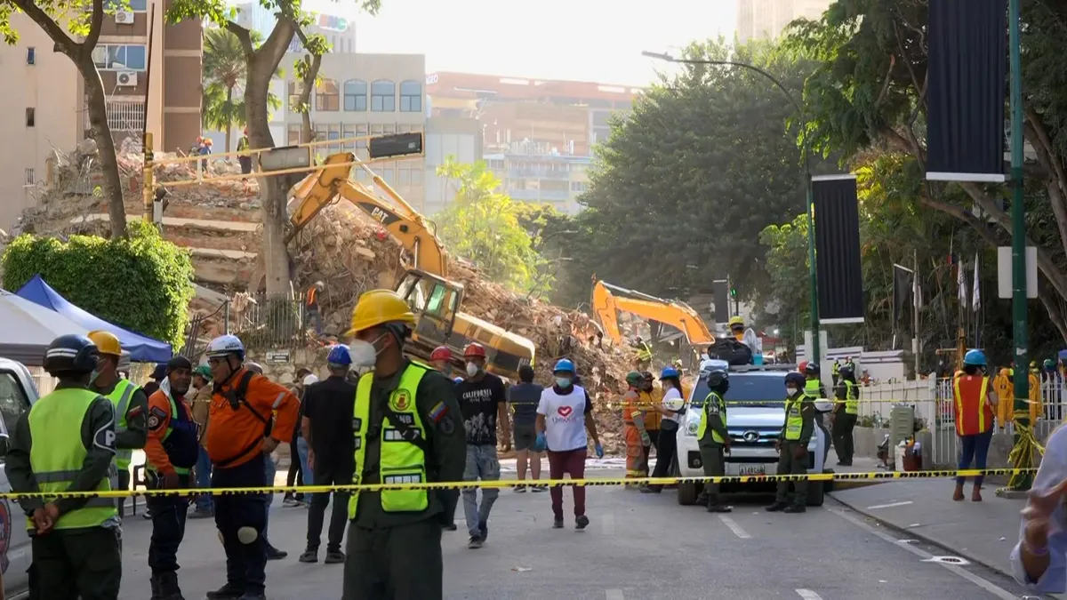 Families hold out hope for survivors five days after Venezuela earthquakes