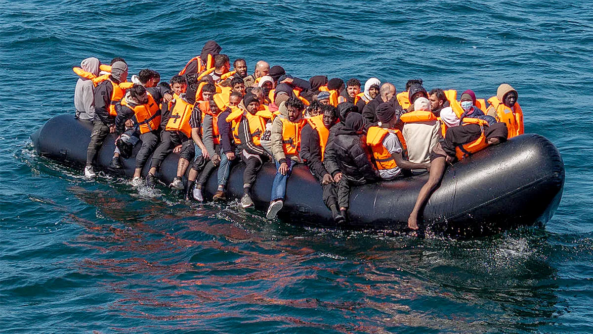 UK asylum seekers could have to pay government $13K before applying for settlement