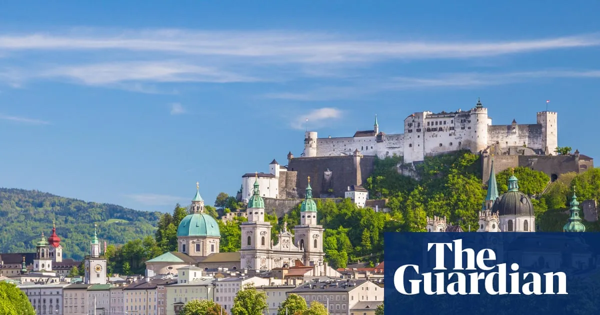 Salzburg bans tourists from driving into historic centre over summer