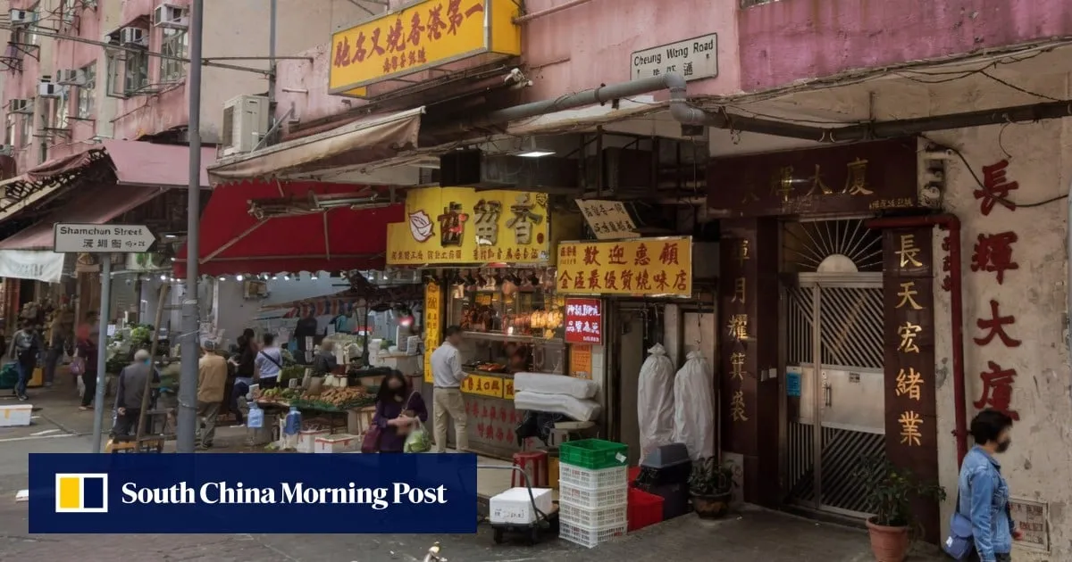 Hong Kong police arrest 2 after man dies following dispute at flat