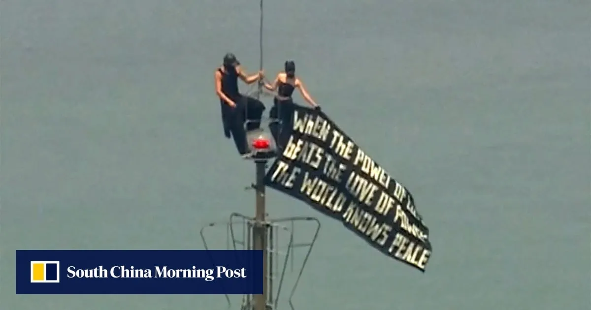2 arrested after hanging ‘power of love’ banner on top of Empire State Building