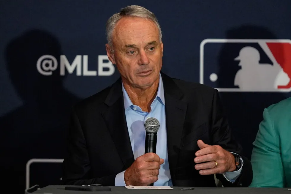 Baseball players propose limiting optional assignments to minors at 3 per season, down from 5