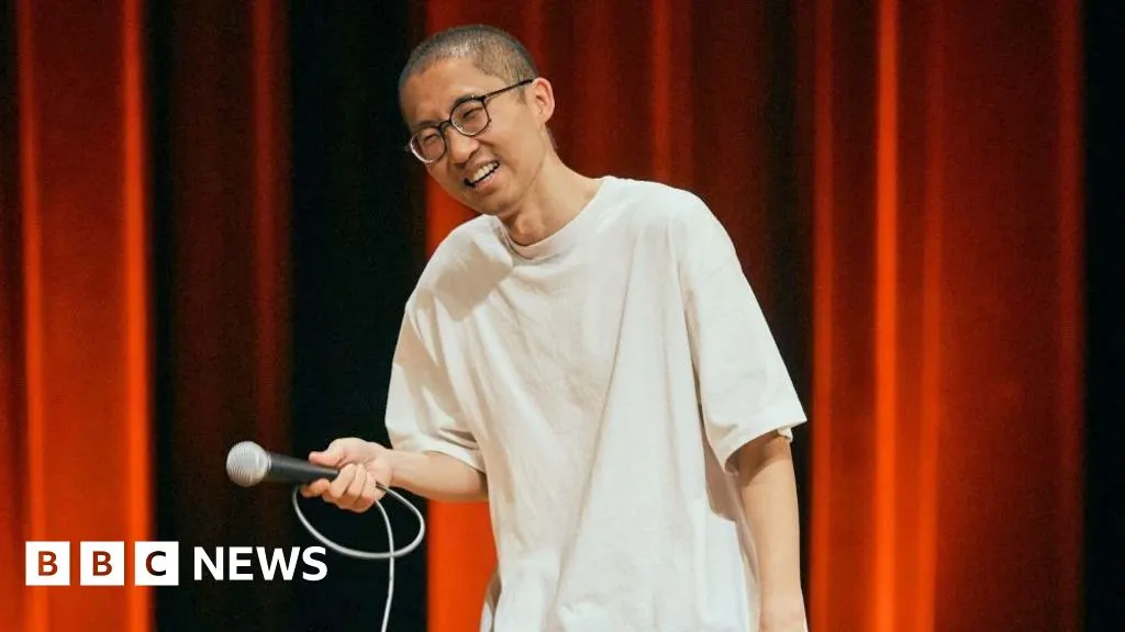 Banned by Beijing, this comedian is taking his act to Chinese speakers abroad