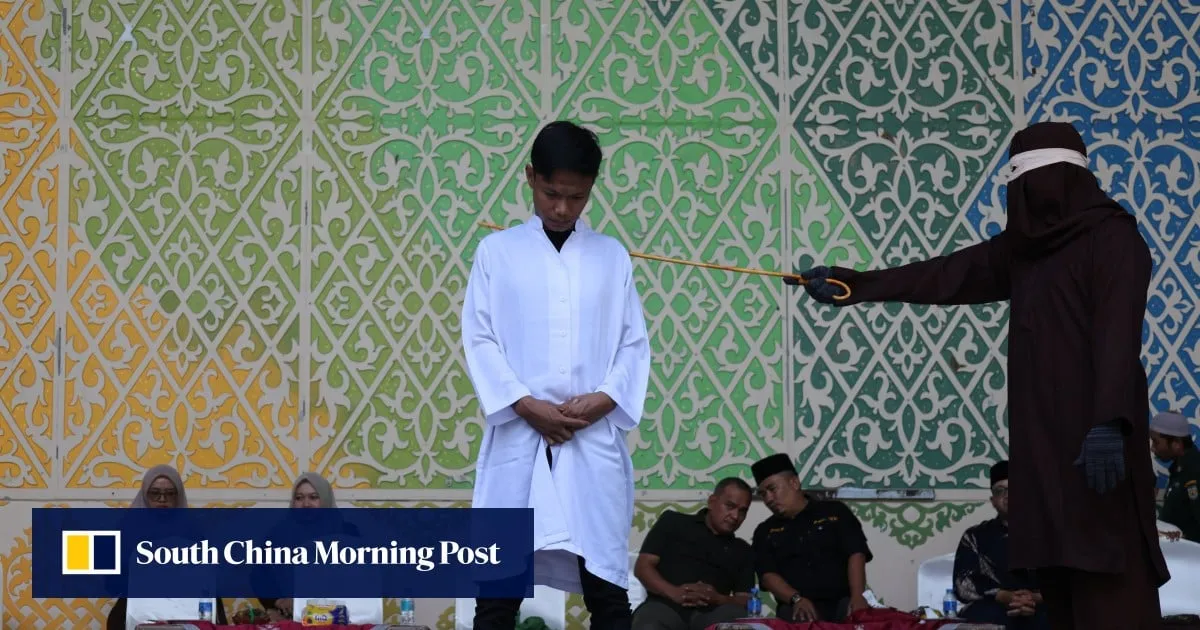 Unmarried Indonesian couple get 21 lashes each over viral live stream kiss