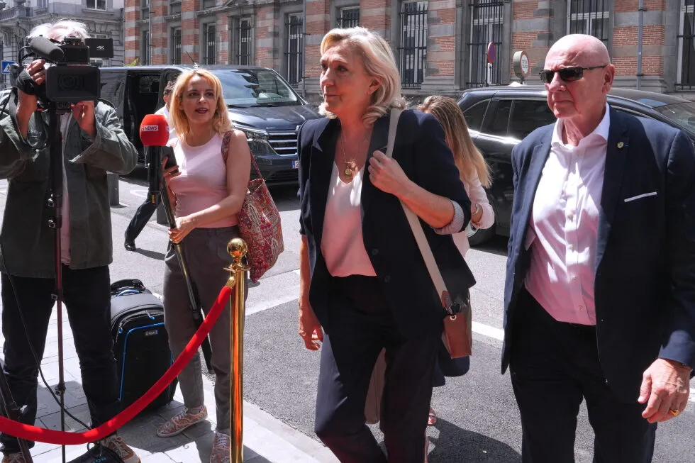 Le Pen says she won’t run in 2027 if ordered to wear an electronic bracelet