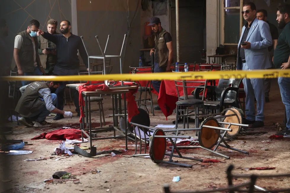 Damascus cafe explosion leaves at least 4 dead, cause unclear