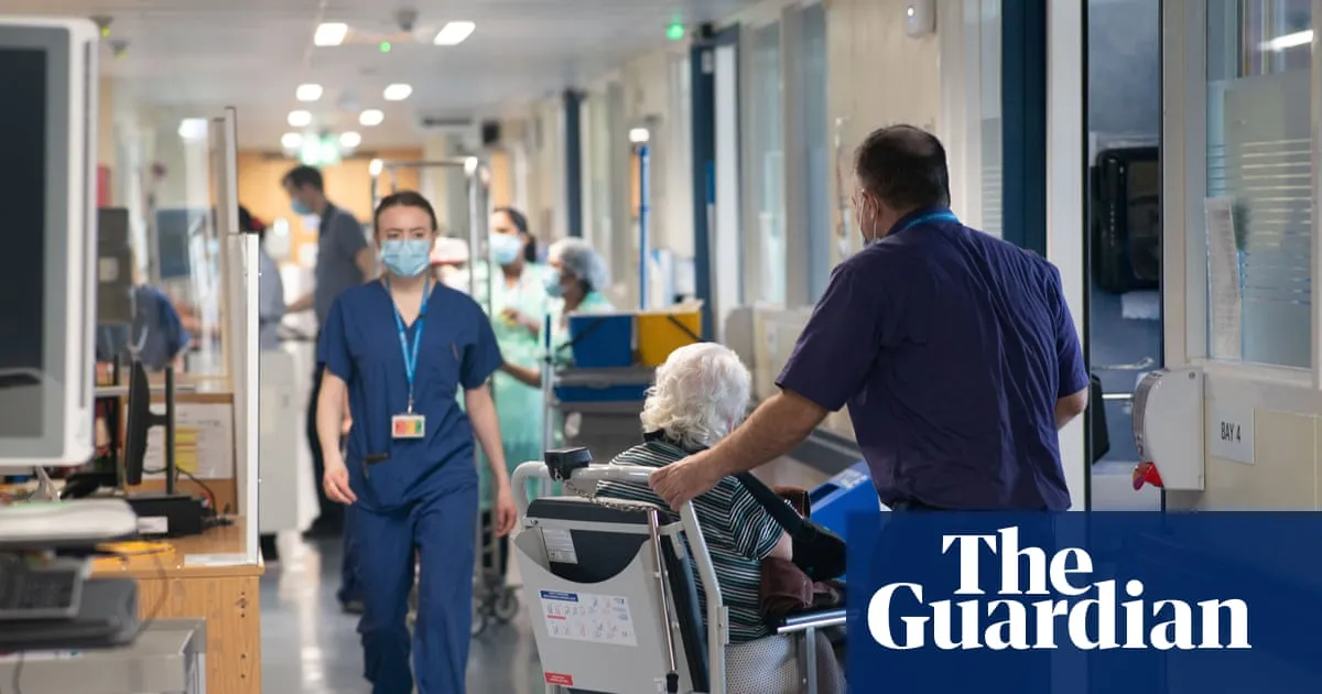 People awaiting hospital treatment to get three weeks’ notice under NHS England plans