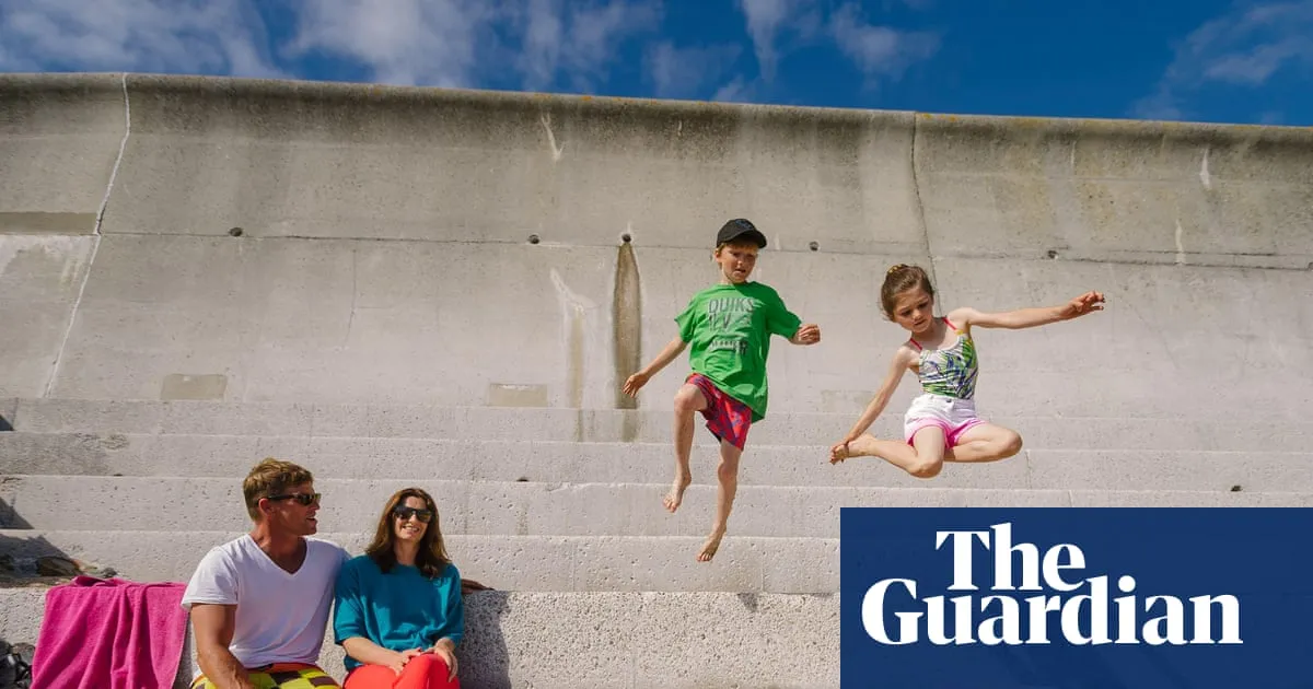 UK summer bookings jump as Britons put off overseas holidays by travel fears