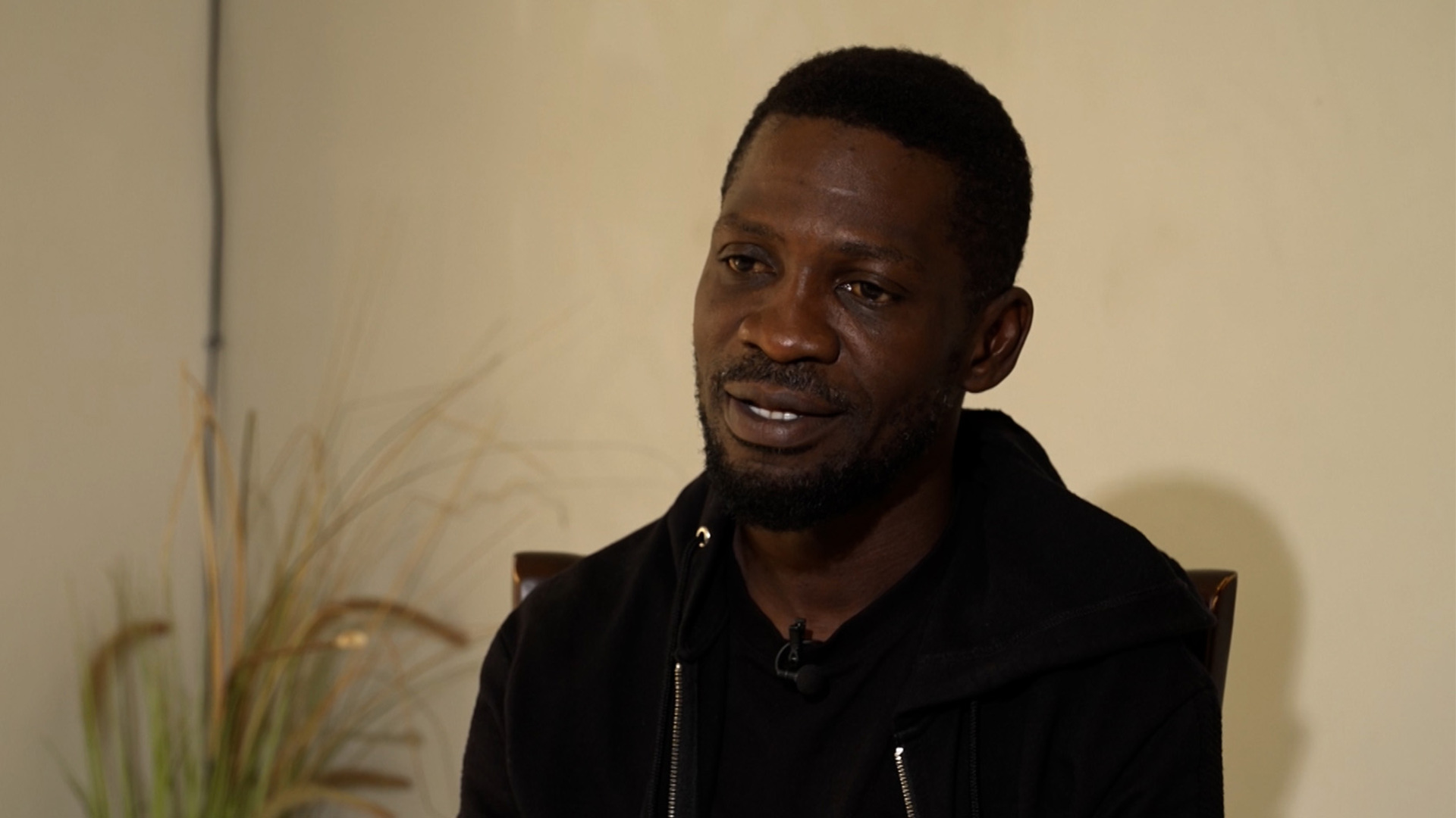 Bobi Wine tells Al Jazeera he escaped police raid amid Uganda elections