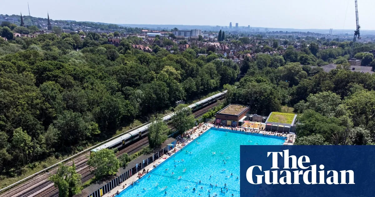 Labour MPs call on water firms to save Britain’s lost lidos