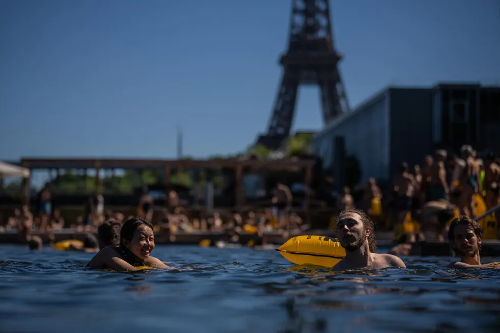 Paris summer ritual returns with 3 supervised Seine swimming spots