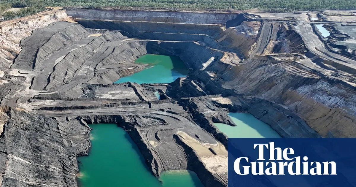 Fears Queenslanders could be forced to pay for mine cleanup as LNP reviews environmental ‘red tape’