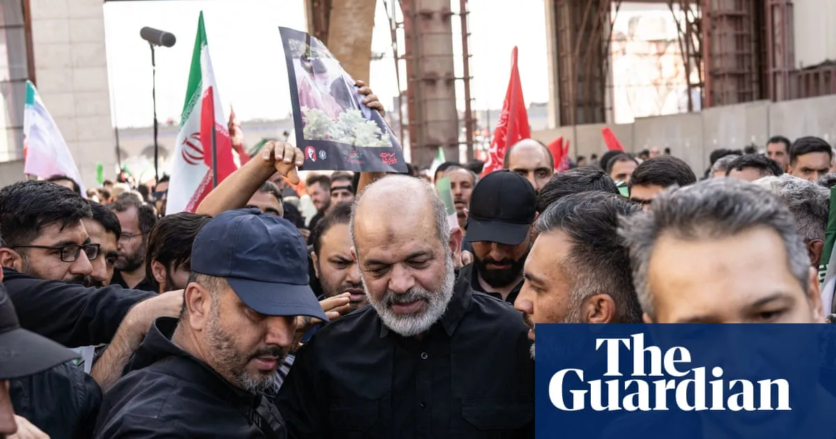 Iran seeks to tighten control over strait of Hormuz alongside Khamenei funeral