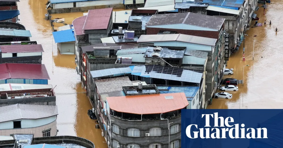 Typhoon Maysak kills two and forces thousands to evacuate in China