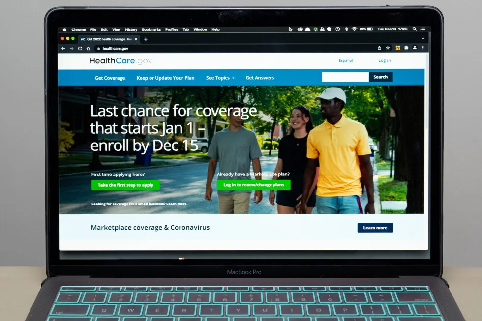 Obamacare rolls shrank dramatically in many states over the past year, new federal data shows