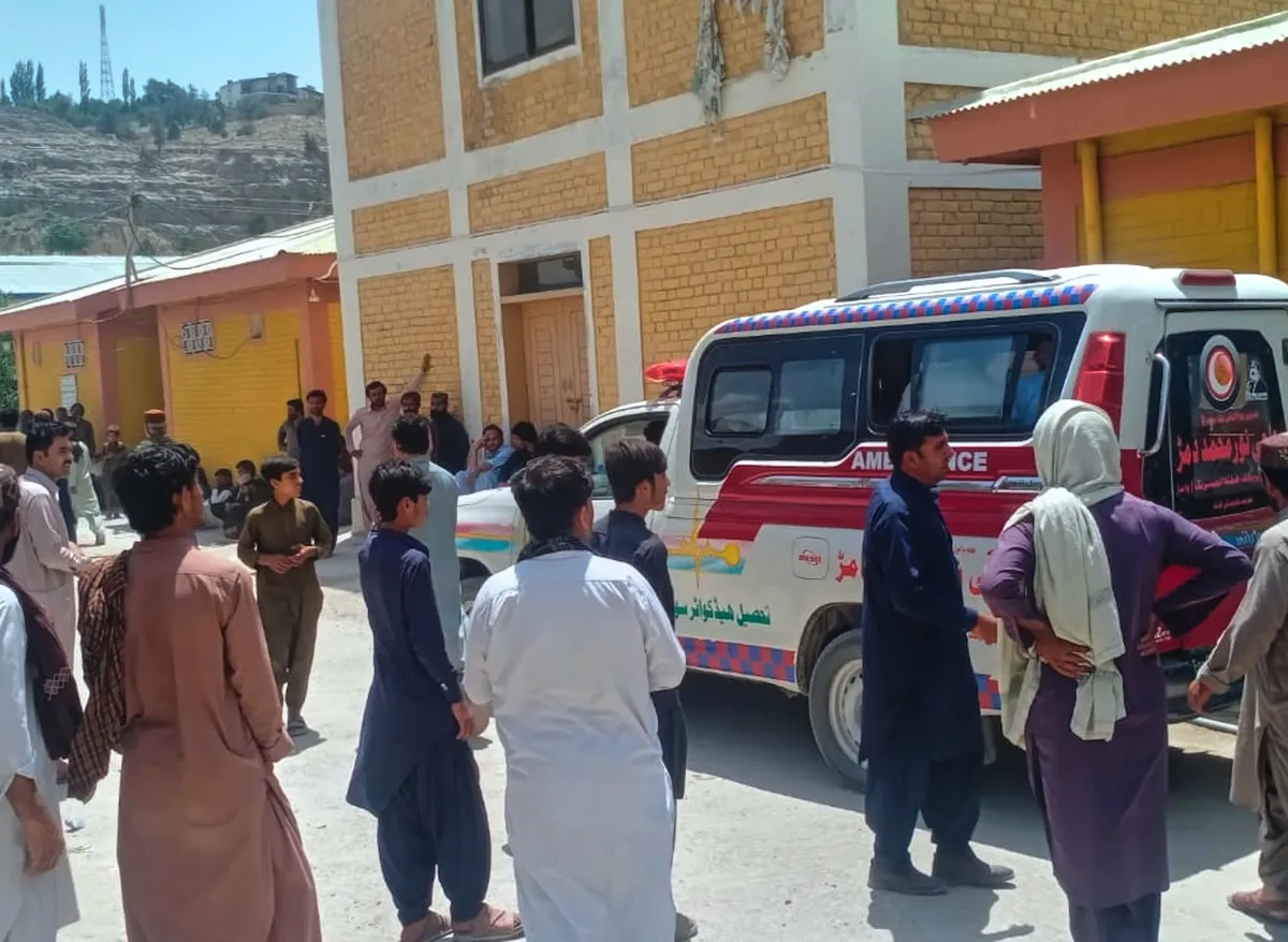 At least nine police officers killed in southwestern Pakistan attack