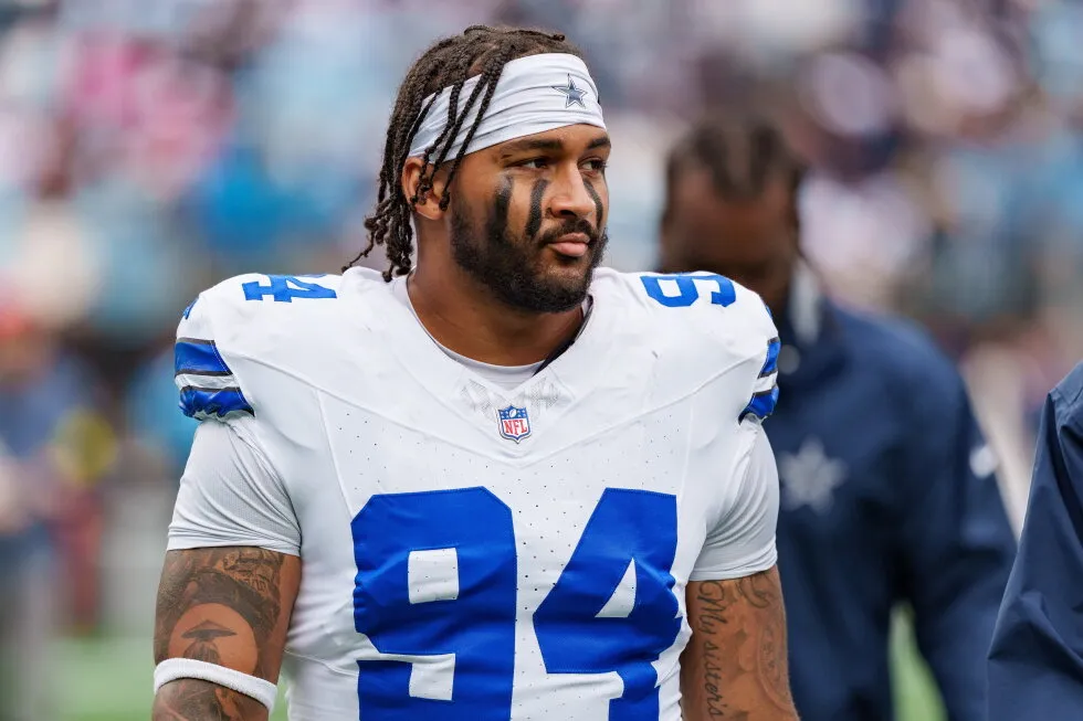 Former Dallas Cowboys defensive end Kneeland had early stage CTE at time of death